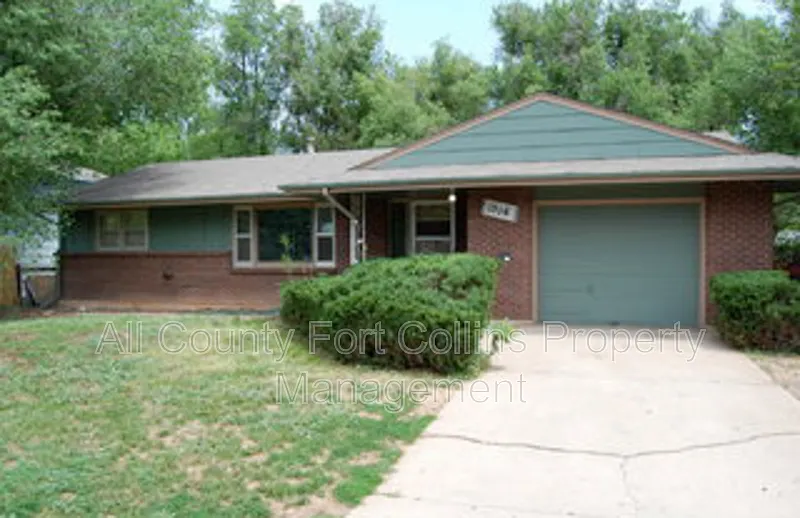 1516 Brentwood Dr