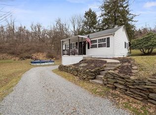 301 Repp Rd, New Kensington, PA 15068