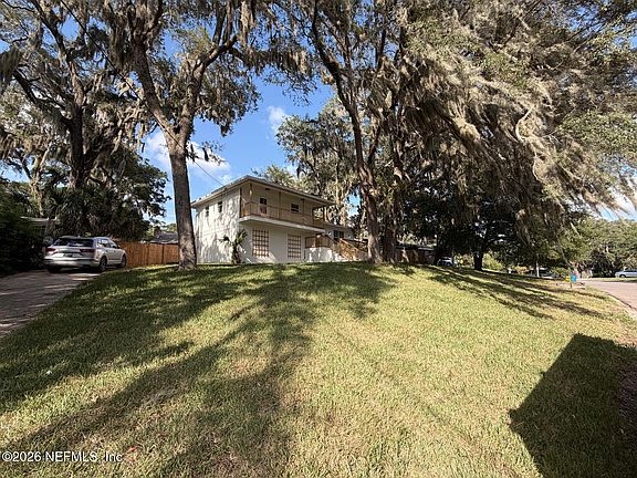 2nd image of 11643 FRANCIS DRAKE Drive