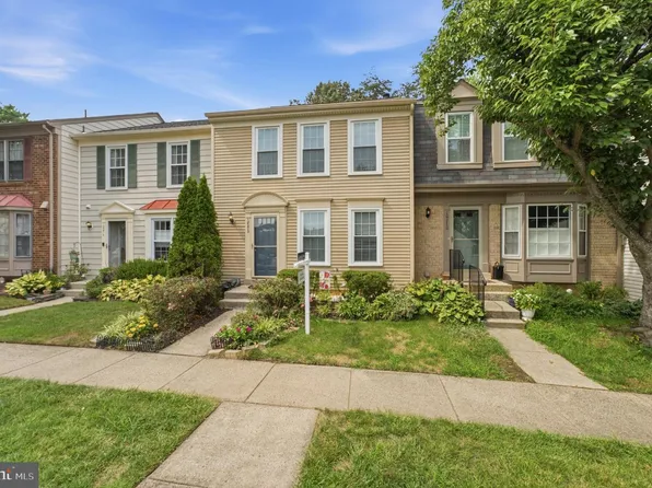 10272 Latney Rd, Fairfax, VA 22032