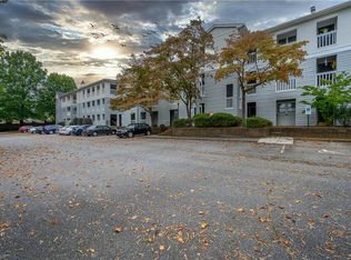 232 Oakwood Ct, Winston Salem, NC 27103