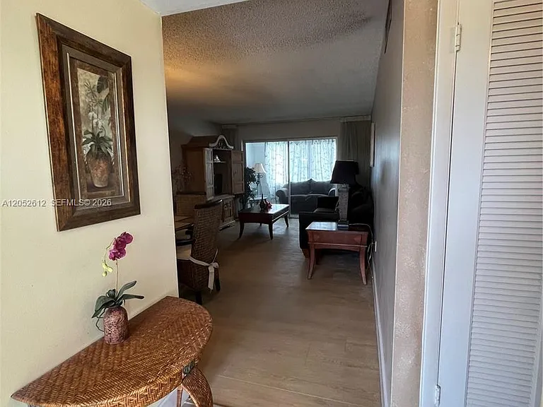8135 Sunrise Lakes Blvd #308 — Photo 8