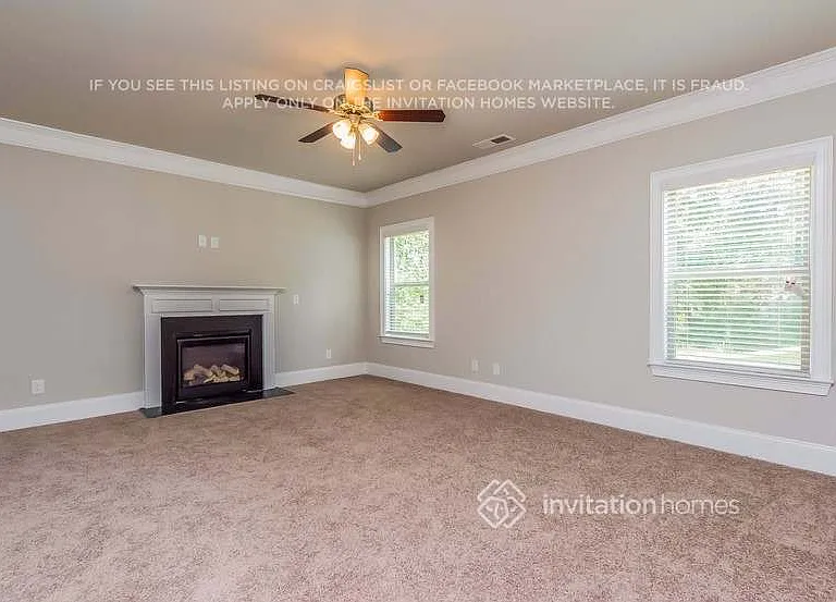 318 Corine Ct — Photo 4