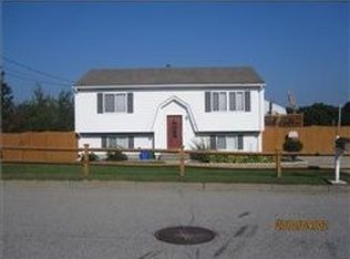 6 Longbow Dr, West Warwick, RI 02893