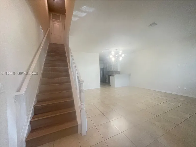 5060 Eucalyptus Dr #2 — Photo 43