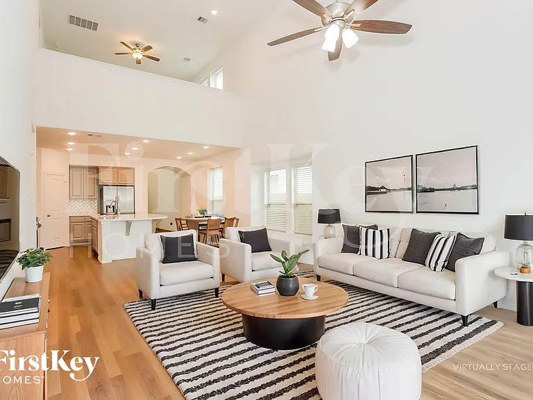 10539 Dolce Ln — Photo 4