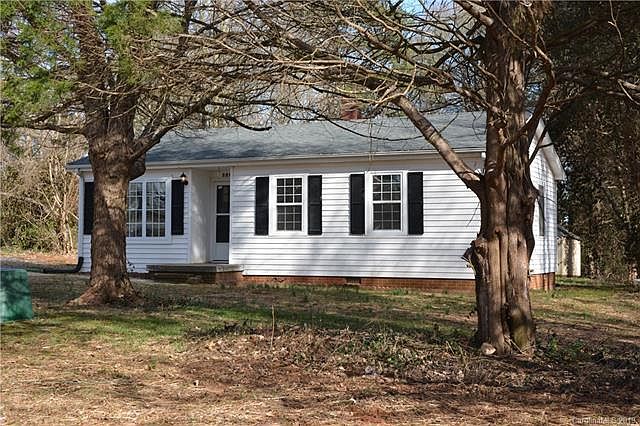 1st image of 803 Bristol Dr