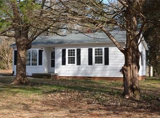 803 Bristol Dr, Statesville, NC 28677