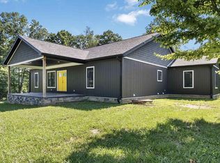 226 W West Wilson Rd, Russell Springs, KY 42642