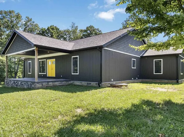 226 W West Wilson Rd, Russell Springs, KY 42642