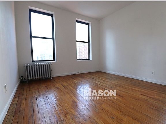 5th image of 362 W 36th St #1S