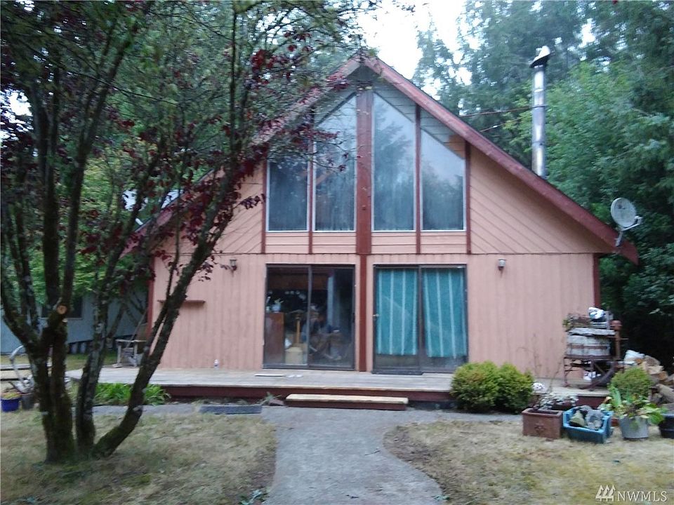 1st image of 966 Hassalo Ave SE