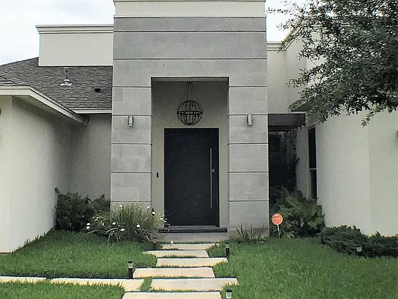 3rd image of 4080 Lake View Dr