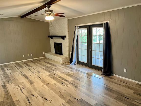4th image of 208 San Jacinto Ct