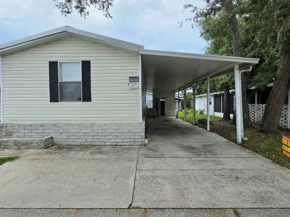 7905 Thames Ln, Riverview, FL 33578