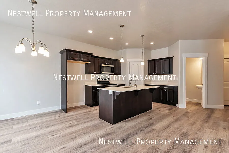 Building Photo - 1562 N 3740 W