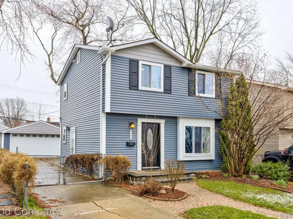 3072 Royal Ave, Berkley, MI 48072