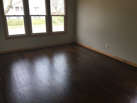 4th image of 3133 W Clybourn St #450