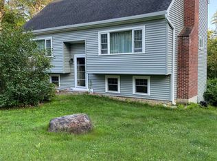 127 W Parish Rd, Concord, NH 03303
