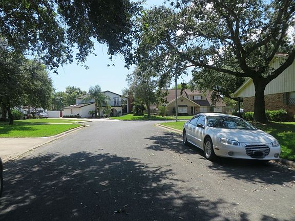 4th image of 2010 17th St N