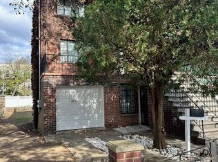 1017 E 218th St, Bronx, NY 10469