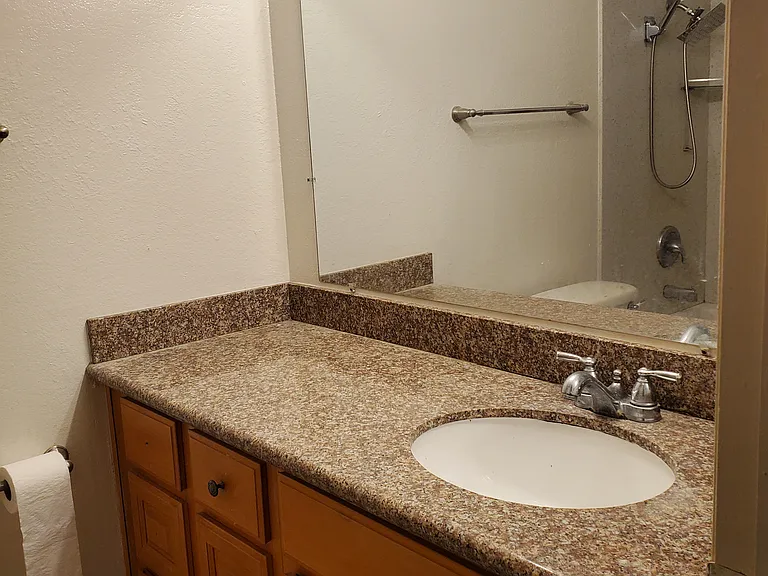 1130 Whirlow Pl — Photo 3