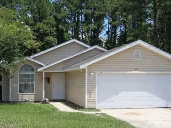 612 S VERMONT Avenue, Green Cove Springs, FL 32043