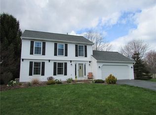 515 Brixton Trl, Webster, NY 14580