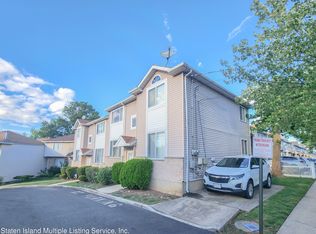761 Barlow Ave, Staten Island, NY 10312