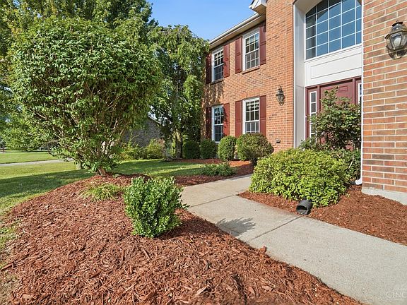 2nd image of 6323 Foxwood Ct