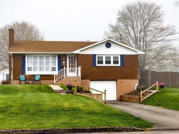 47 Hebrides Dr, Westmount, NS B1R 2A3