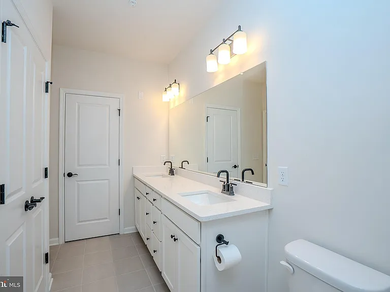 507 Reading Ct — Photo 28