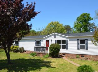 95 Meadowwood Ct, Danville, VA 24540