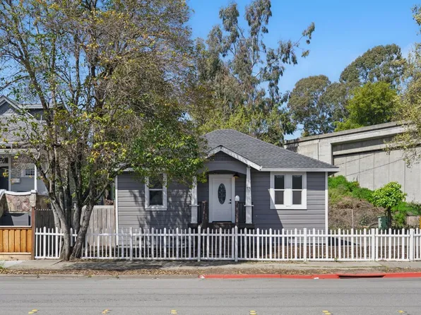 113 Sebastopol Avenue, Santa Rosa, CA 95407