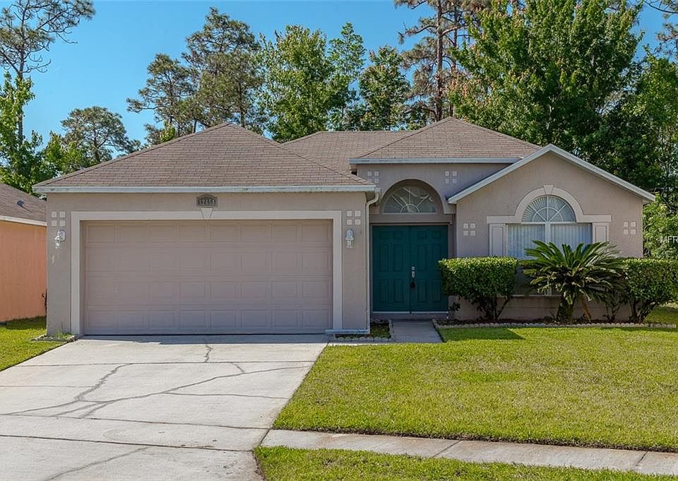 1st image of 12454 Woodbury Cove Dr