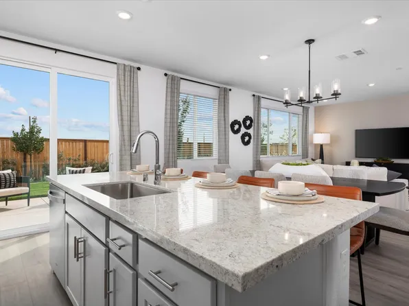 Residence 2 Plan, Legacy at Liberty