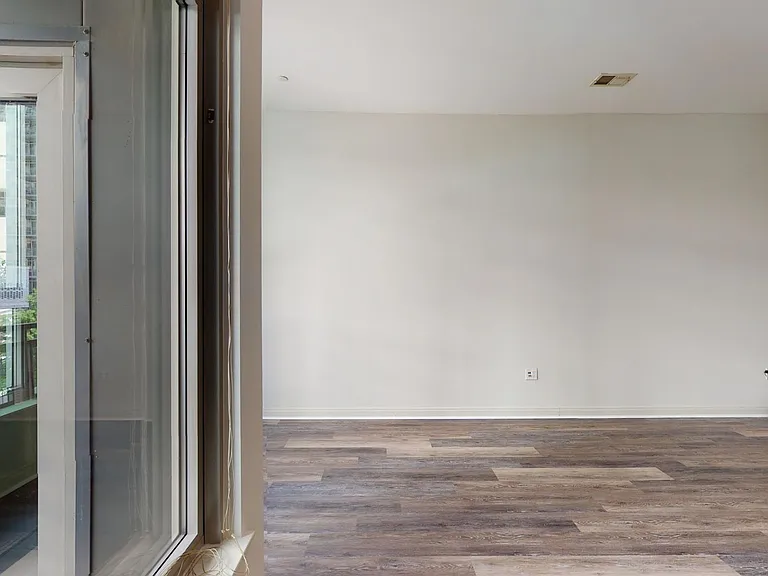 Eleven55 Ripley — Photo 76