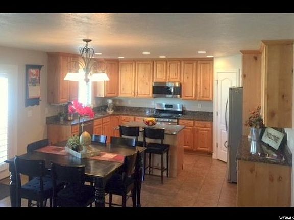 4th image of 15682 S Thunder Gulch Dr