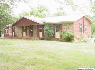 4660 Warrenton Rd, Guntersville, AL 35976