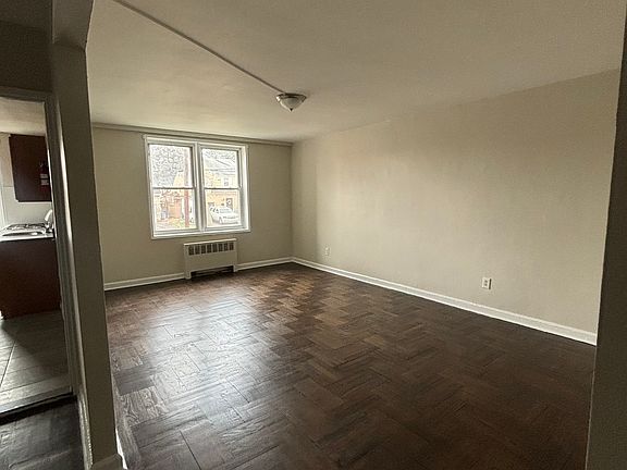 2nd image of 103 Chancellor Ave APT A-28