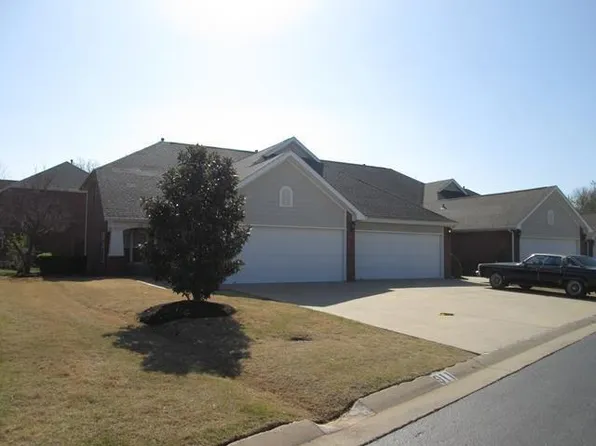 913 S Lafayette St #913, Rogers, AR 72758