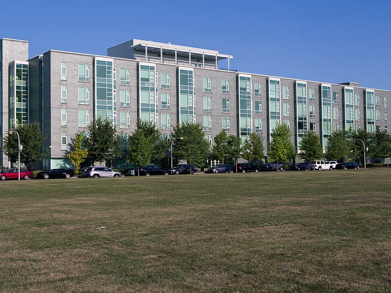 Park Boulevard 2B — Photo 36