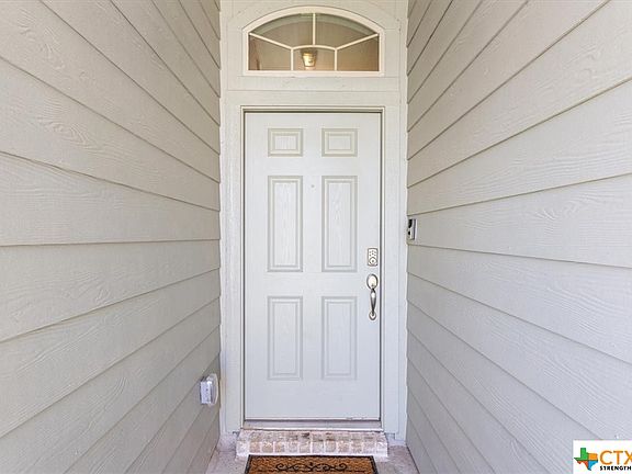 4th image of 8907 Hidden Oaks Dr
