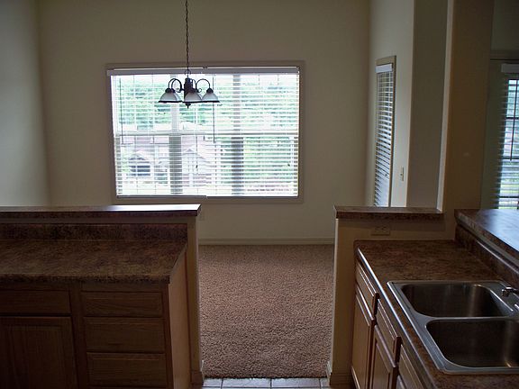 2nd image of 27 Bunker Dr