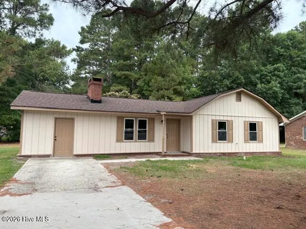 1316 Manchester Road, Kinston, NC 28504