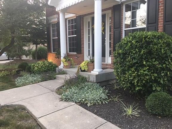 2nd image of 9853 Parkshore Dr