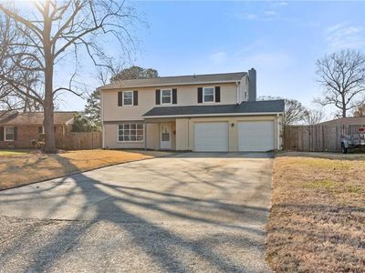 565 Boxwood Ln, Virginia Beach, VA, 23452