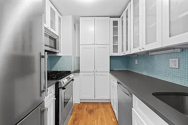 Rented by SR8 REALTY LLC