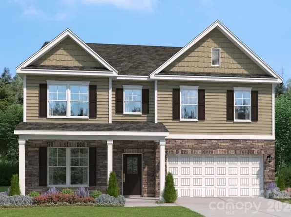 4138 Vista Pine Dr, Charlotte, NC 28215