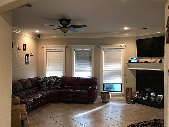 2nd image of 107 Mallard Dr